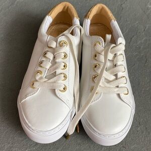 NEW IN BOX Lilly Pulitzer Sneakers